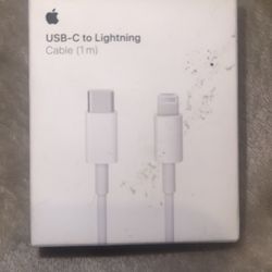 USB-C To Lighting (Apple)