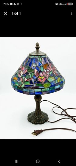 Tiffany lamp no cracks