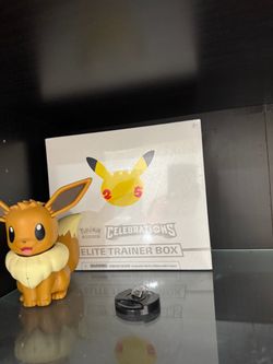 25th Celebration pokemon etb