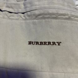 Burberry Raincoat 