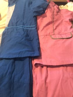 2 uniformes reina xl