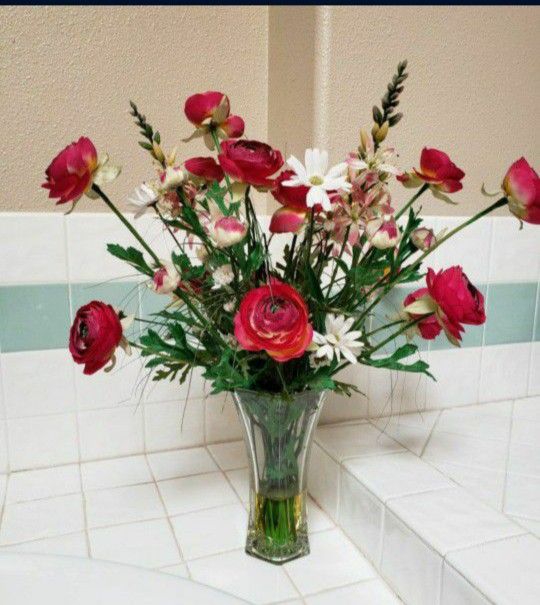 Glass Vase Flowers