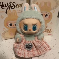 Have a Seat authentic Labubu QuQu New