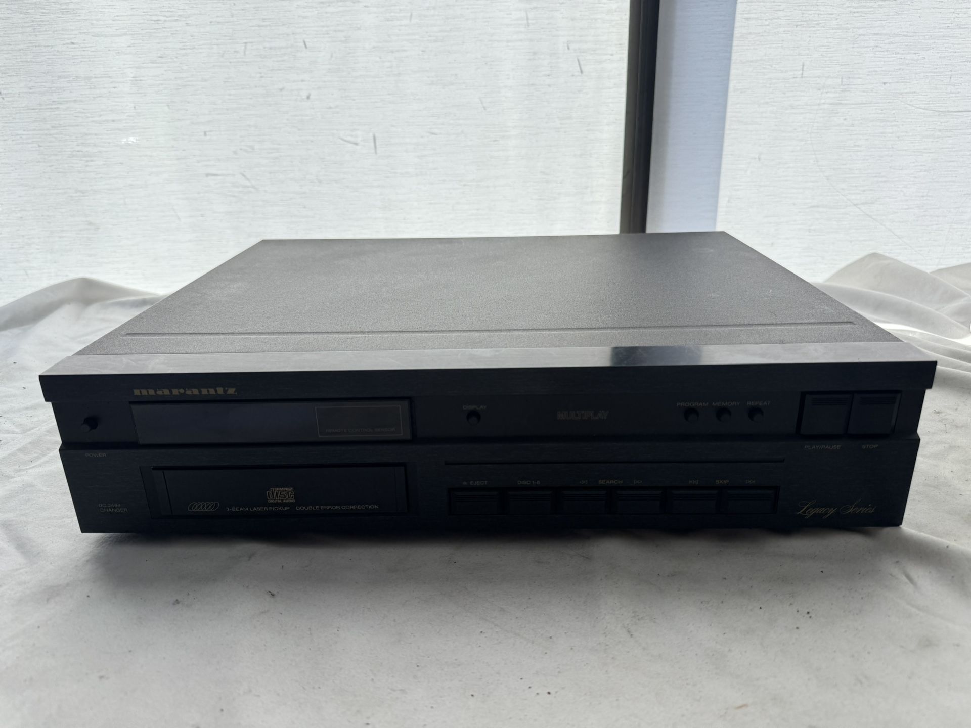 Vintage Marantz 6 CD Changer