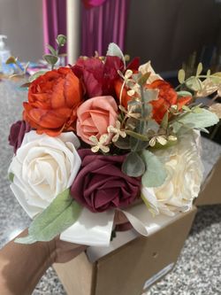 Lynn’s Flower Arrangement