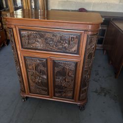 Beautiful RoseWood Hand Carved Vintage Var