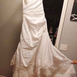 Gorgeous Wedding Gown