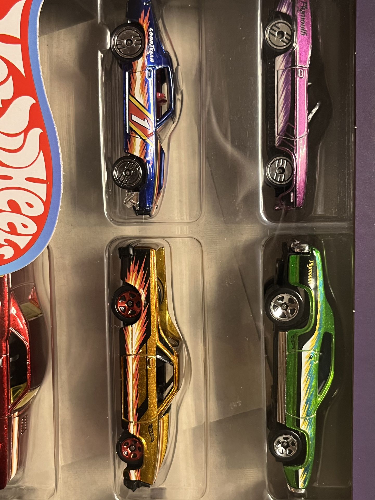 Hot Wheels Ultra Hots Retro 8 Pack - 2022 Target Exclusive Factory 
