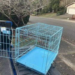 Small Dog Puppy Rabbit Kennel Crate Collapsible like New 24” L by 17”W 19”