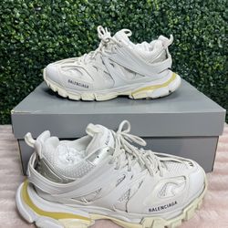 Men's Size 11 - Balenciaga Track Charms White 542023 In Box 