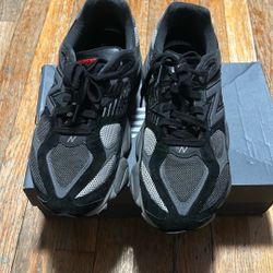 New Balance 9060 Black Castlerock"