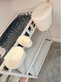 IKEA Crib w/ drawer /  Changing Table