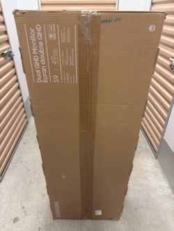 SAMSUNG 49" S95UA Super Ultrawide Dual QHD Monitor