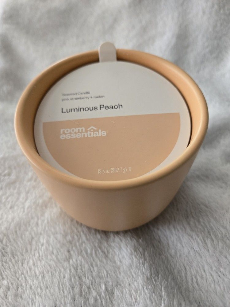 Luminous Peach Scented Candle 2-wick