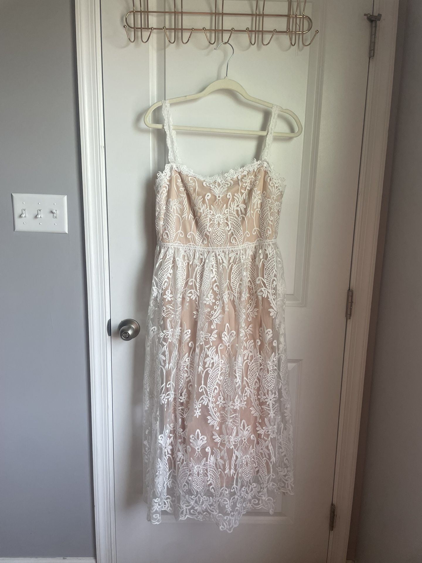 Formal White Lace Bridal Midi Dress