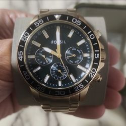Fossil Bannon 2025 with Green Dial and Gold toned Bracelet