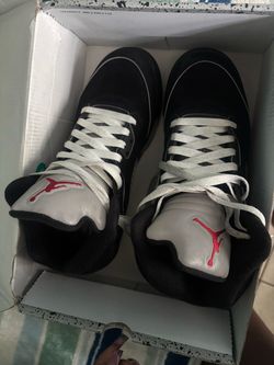 Jordan 5 Metallic