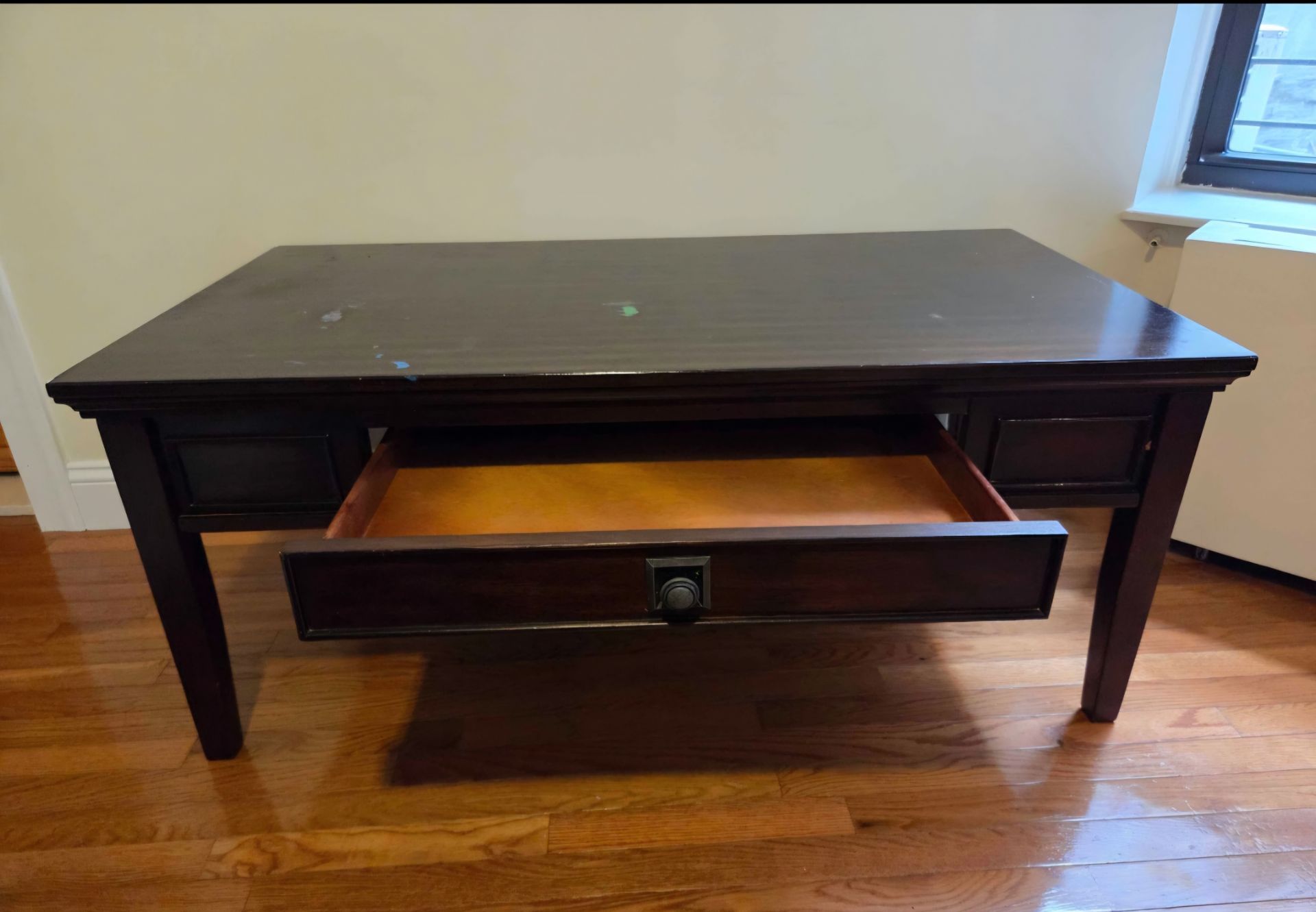 Coffee Table 48 x 26 x 20 IN