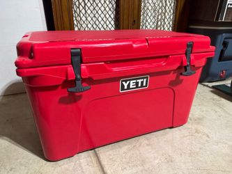 YETI Tundra 45 Cooler – Rescue Red – Never Used