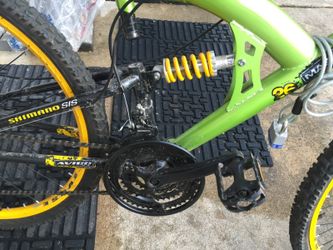 Avigo Maelstrom 26