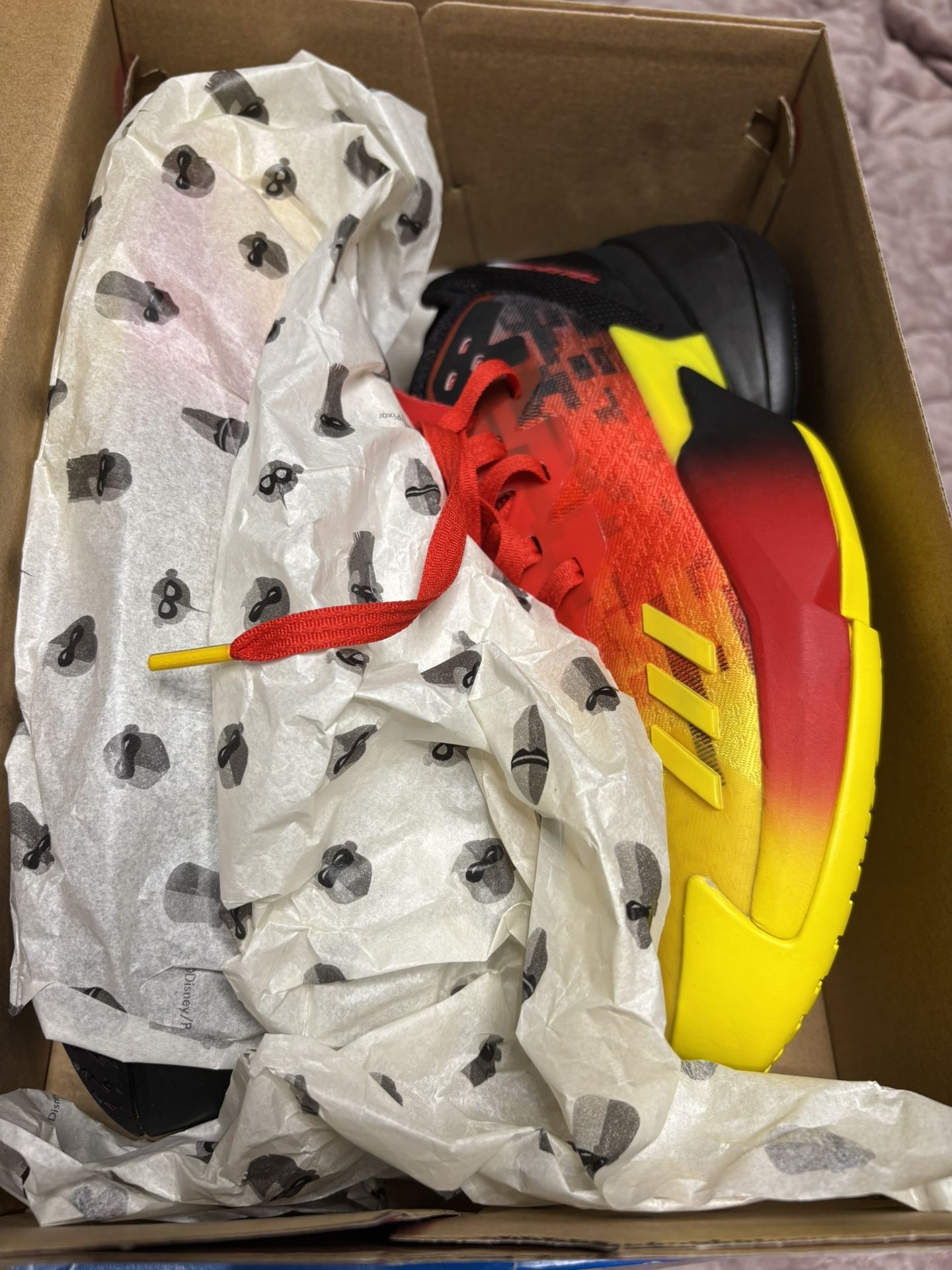 Adidas D.O.N. Issue 4 Incredibles