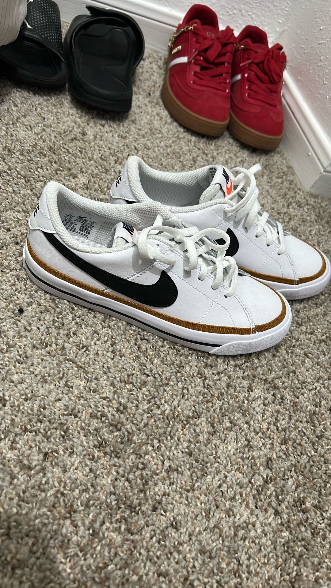 Nike
