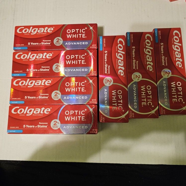 Colgate Optic White Advanced Toothpaste 3.2 oz – Bundle of 7 (Icy Fresh)