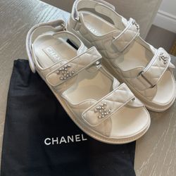 CC White Quilted Velcro Sandals