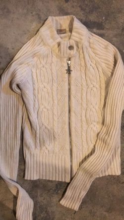 Juniors medium tommy sweater $5