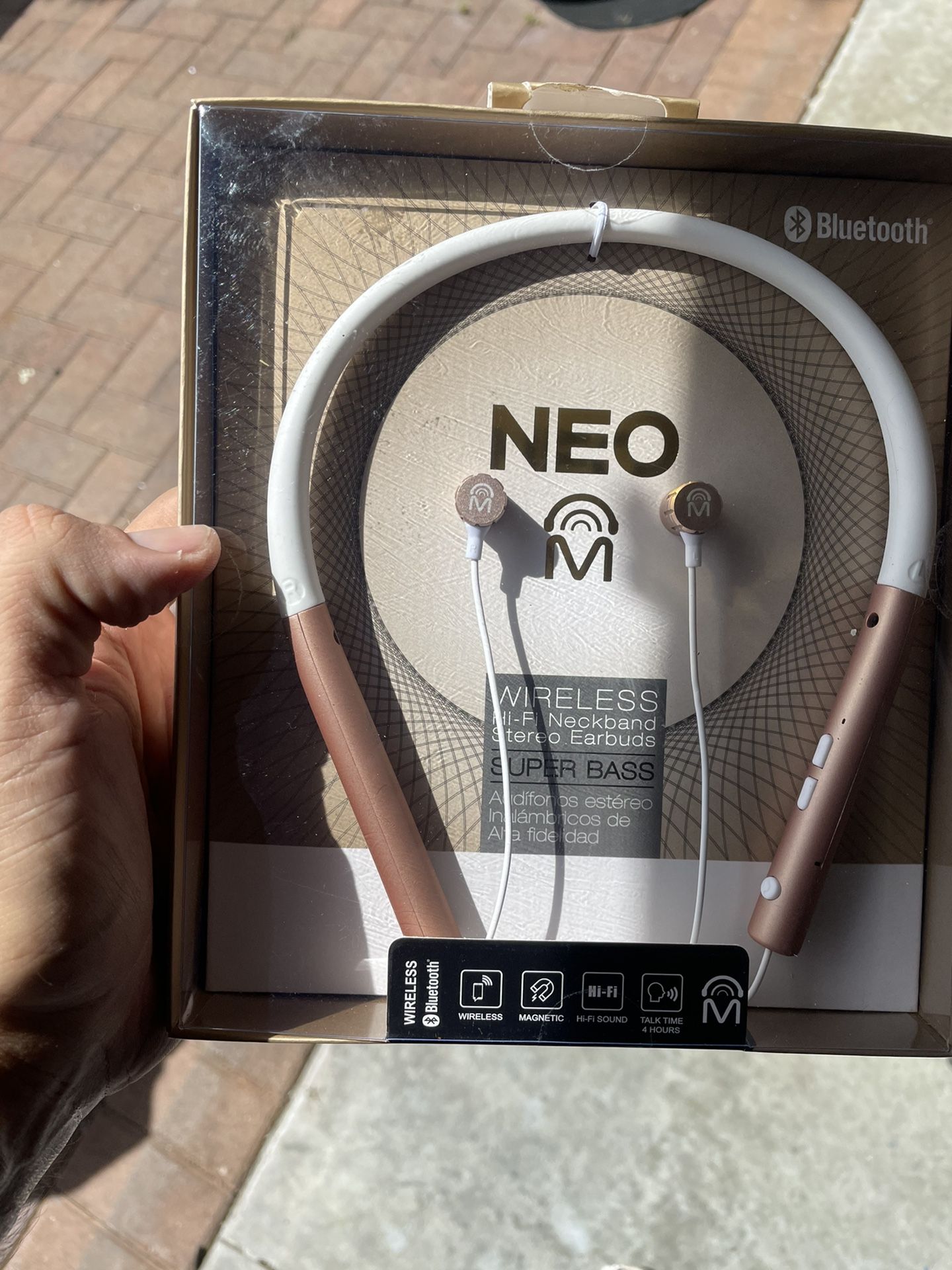 Wireless neckband earbuds New