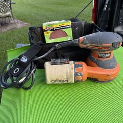 RIDIG ORBITAL SANDER WITH EXTRA PADS