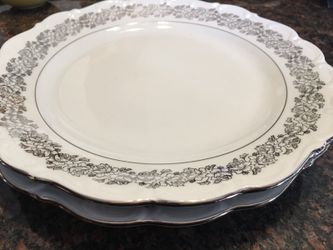 New. Set /2. Cathedral plates. (Bridal Rose)