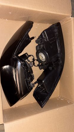 2000-2004 Ford Mustang Smoked Headlights (OEM)