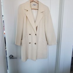 Woman's Wool Coat 