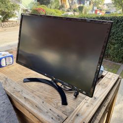 LG 27UD58-B 27" 4K Monitor