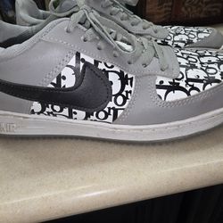 Tenis tipo Nike Air Colaboración Dior- Talla 9 Mujer