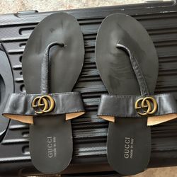 Men Gucci Slides 