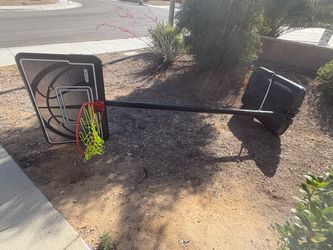 Basketball hoop