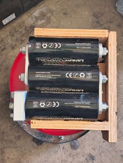 XS Power LTO lithium battery bank 40ah