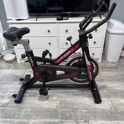 I FAST SPORT Exercise Bike In Excellent Condition 