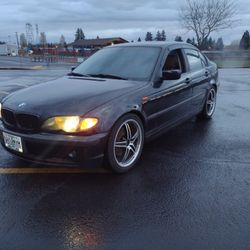 BMW 325i