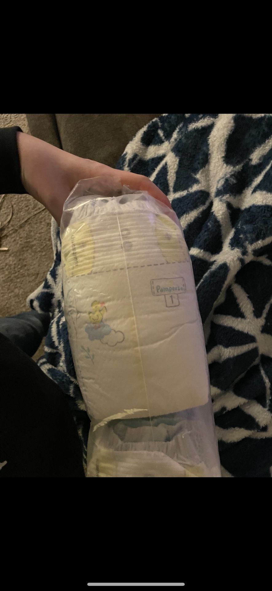 370 Unopened Huggies And Pampers 40 Opened Size 2 Diapers 40 Size 1 Pampers