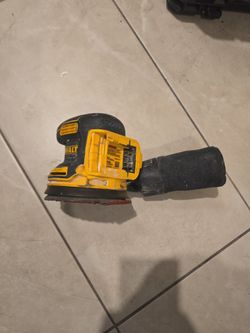 Dewalt Sander