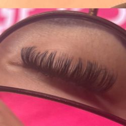 Eyelash Supplies💫