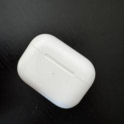 Apple AirPod Pro 2 + Charging Case + Charger + Ear Pieces
