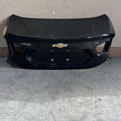 16-19 Chevy Chevrolet Cruze Trunk Lid Taillid Tailgate Liftgate Tail Lid Lift Hatch Tapa Trasera Parts Part 2016 2017 2018 2019