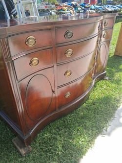 Mueble para guardar rropa (cajonera)
