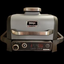 Ninja 7 in 1 Electric Woodfire Grill / Smoker / Air Fryer - Apartment-Condo Approved