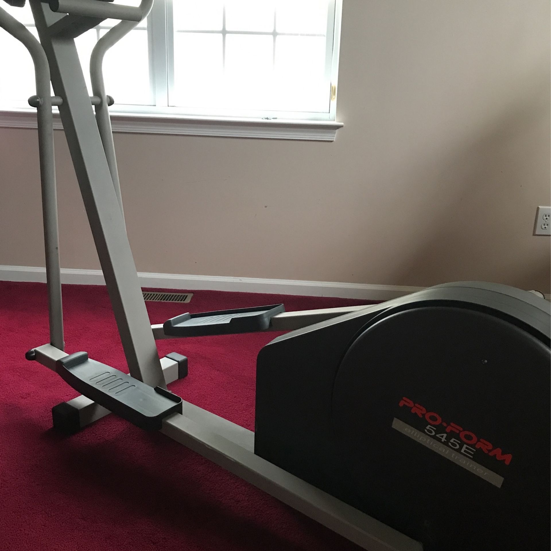 Elliptical TrainerFrom PRO-FORM 545E