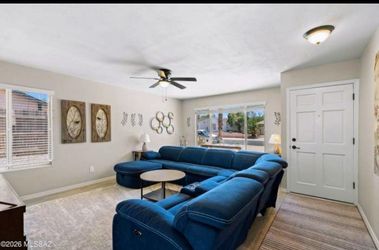 4 pc Dual Power Reclining Sectional w Sleeper
